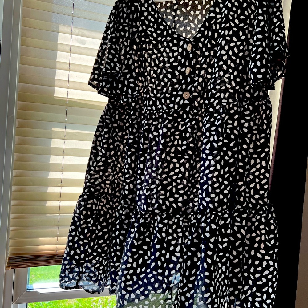 SHEIN Flutter Sleeve Babydoll Dress-L